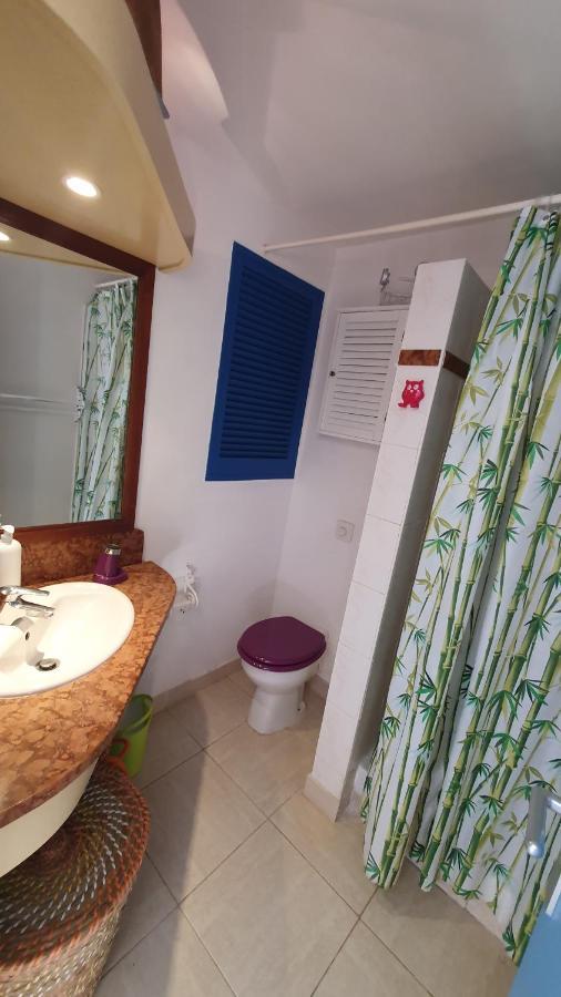 Apartament Studio Vue Mer Le Colibri Sainte-Anne Zewnętrze zdjęcie